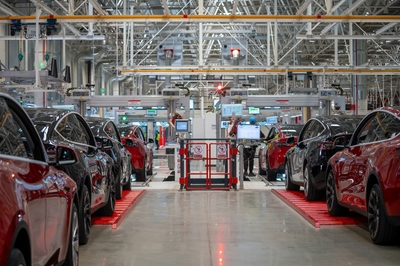 智能化“滲透”各產線 走進特斯拉上海超級工廠